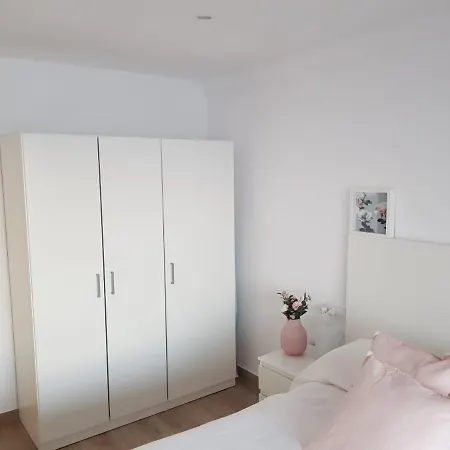 En Primera Linia Vistas Al Mar بلاتجا ذارو