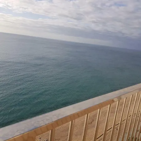 아파트 En Primera Linia Vistas Al Mar *