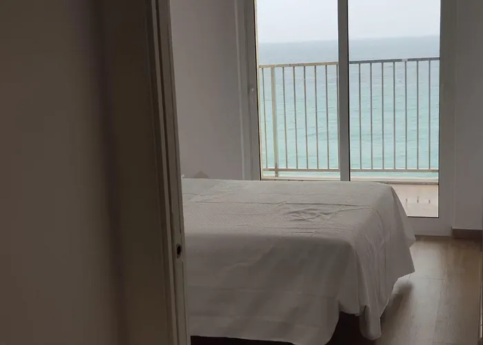 En Primera Linia Vistas Al Mar 아파트 *