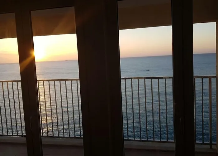 En Primera Linia Vistas Al Mar 아파트 플라티야 다로